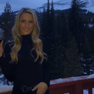 Meet your Posher, Casey